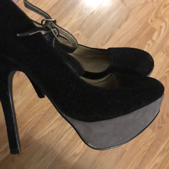 Platform Mary Janes 8/9 Black - Picture 6 of 7